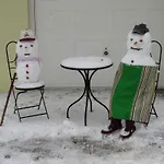 Bienwald Mit Pool Fuer 4 - 6 Personen Mit 3 Schlafzimmern Apartamento