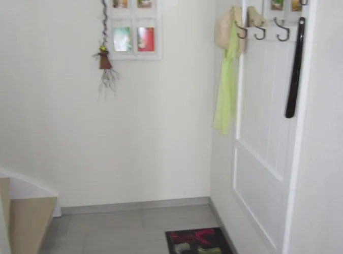 Bienwald Mit Pool Fuer 4 - 6 Personen Mit 3 Schlafzimmern * Gröbitz