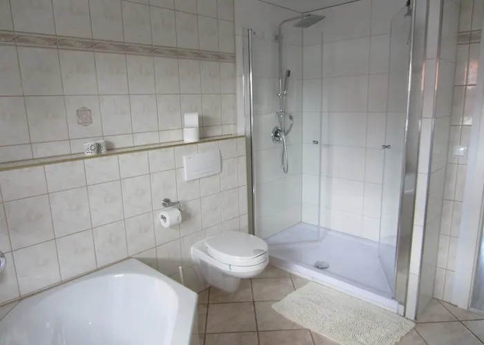 Apartamento Bienwald Mit Pool Fuer 4 - 6 Personen Mit 3 Schlafzimmern