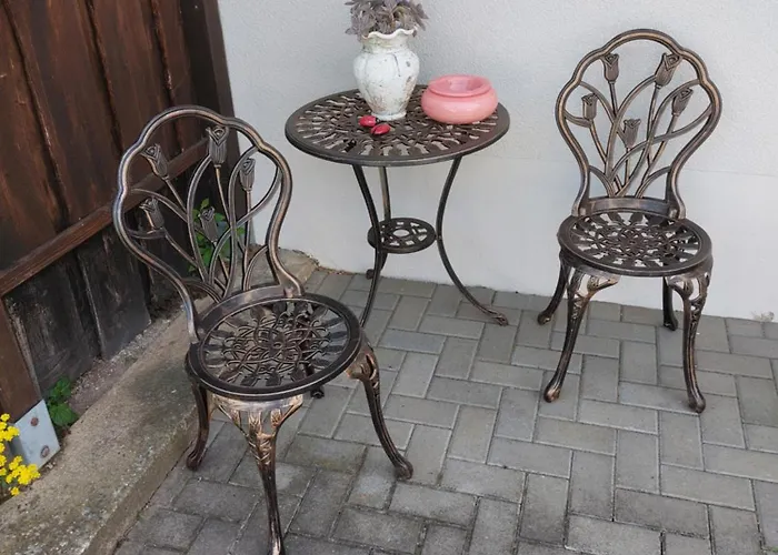 Bienwald Mit Pool Fuer 4 - 6 Personen Mit 3 Schlafzimmern Grobitz